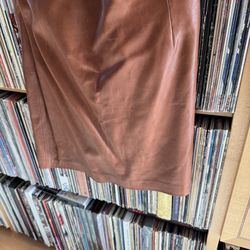 PRICE DROP: KENAR, NWT, FULLY-LINED, RUST/COGNAC LAMBSKIN LEATHER A-LINE SKT, 10