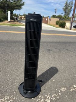 Holmes Black Tower Fan