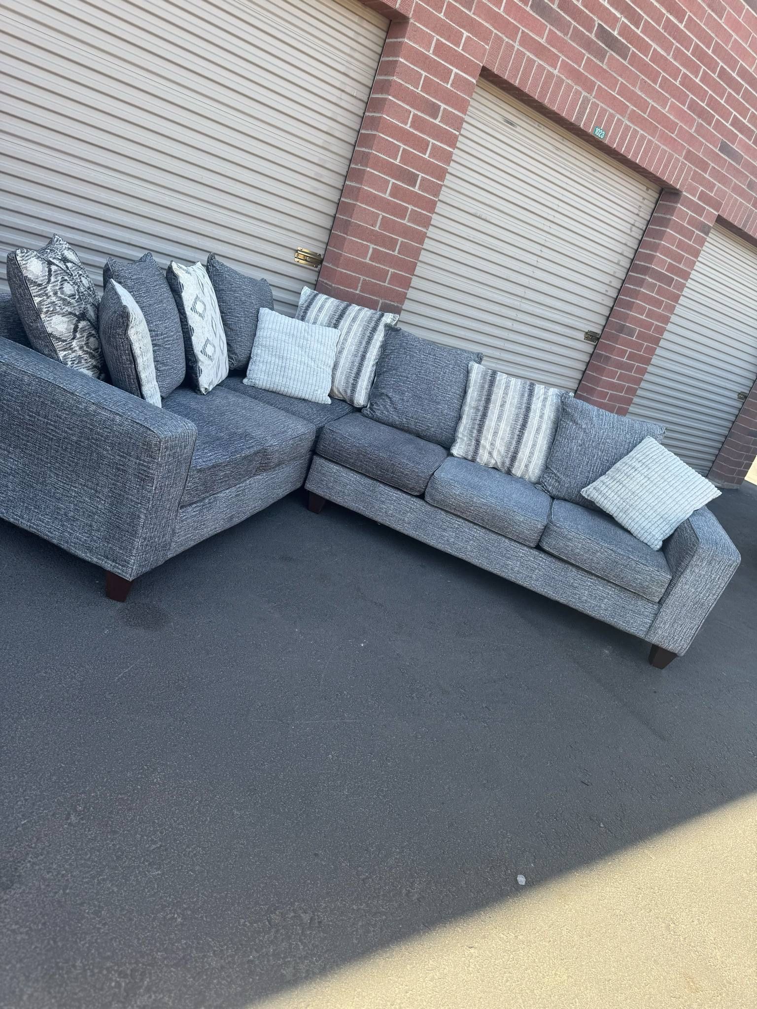 Awesome, Nice Sectional Couch With Decorative Pillow