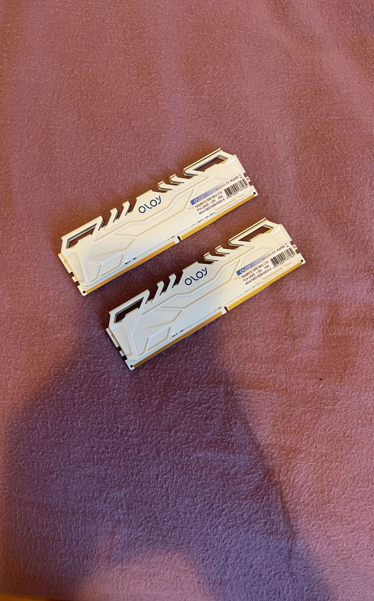 Oloy Gaming RAM 2x8 Gb 3000 MHz DDR4