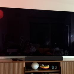 LG OLED C3 65" TV – For Parts or Repair