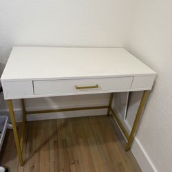 Modern White And Gold  Wood Desk Vanity  Looks Like Pottery Barn