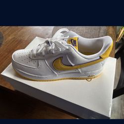 Brand New Kobe Lakers 8.0