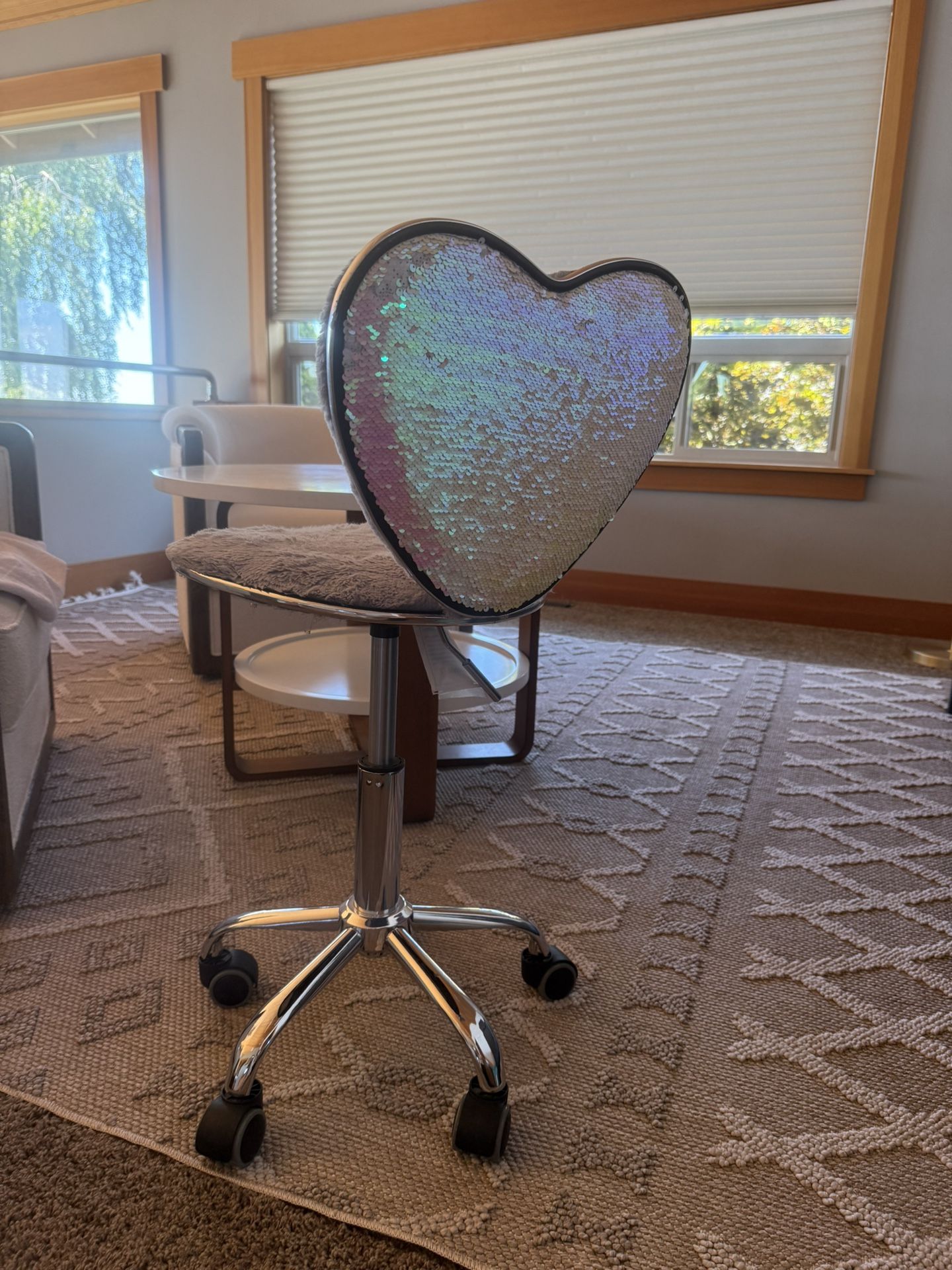Flippy Heart Office Chair