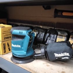 MAKITA 18V  5" (0125 mm) SANDER (TOOL ONLY)