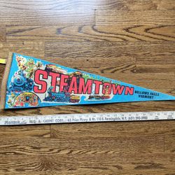 Vintage Pennant Steamtown USA Bellows Falls VT VERMONT Railroad TRAINS