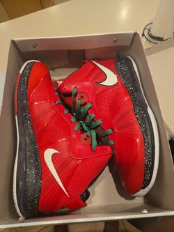 Nike LeBron High-Top Christmas