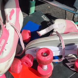 size 4 roller skates 