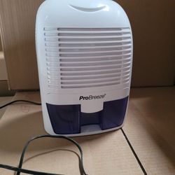 ProBreeze Dehumidifier 