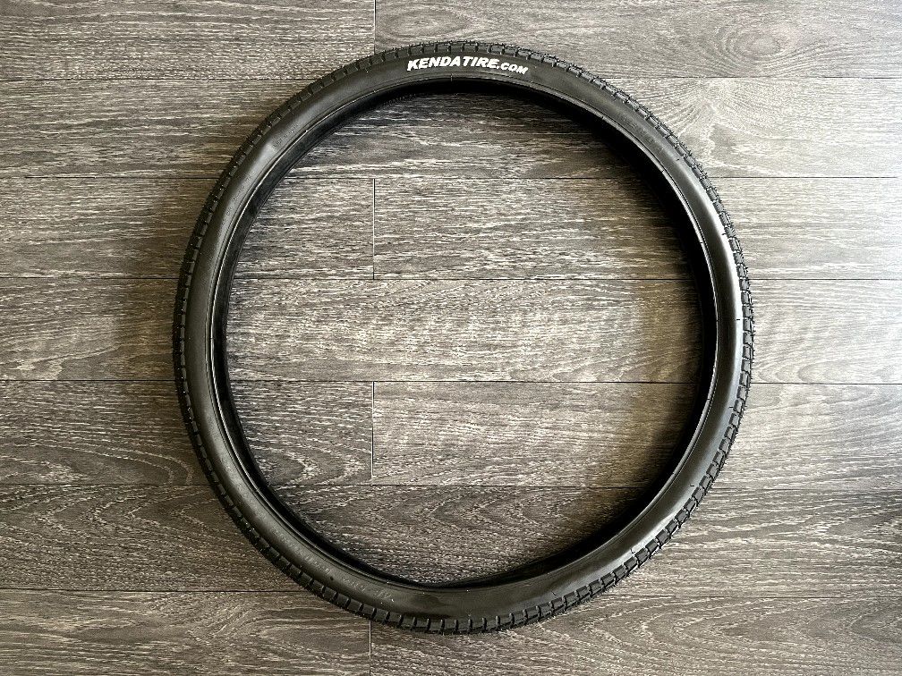Bicycle Kenda Tire 27.5” x 1.95”