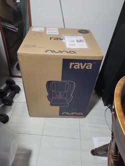 Brand New Rava Convertible Car seat