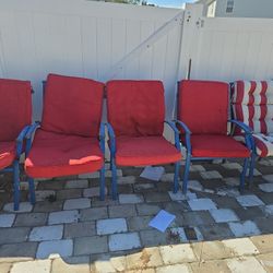 Nice Outside Chairs With Pillows 