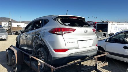 2017 Hyundai Tucson Parts