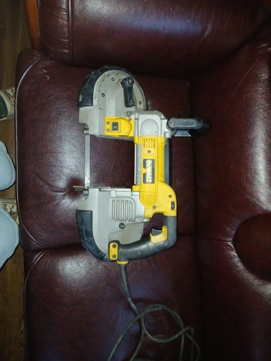 Dewalt Bandsaw