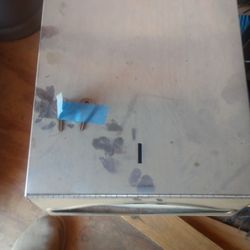 Stainless Bi-folding Paper Towel Dispenser