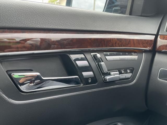 2011 Mercedes-Benz S-Class