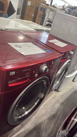 LG Frontload steam washer and Frontload steam dryer