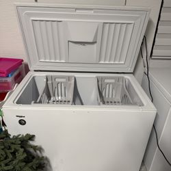 New condition whirlpool Deep Freezer