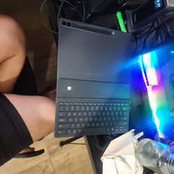 Samsung Tab S10+ KEYBOARD