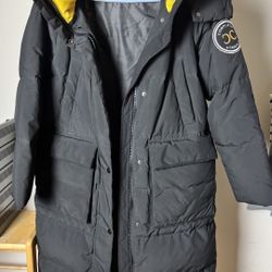 Black long down jacket