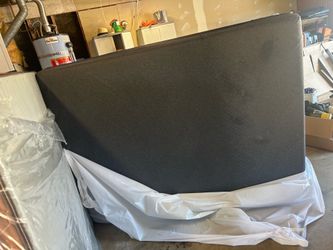 Queen size mattress, box spring and frame