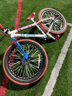 Mike Buff SE bike 26 in negotiable