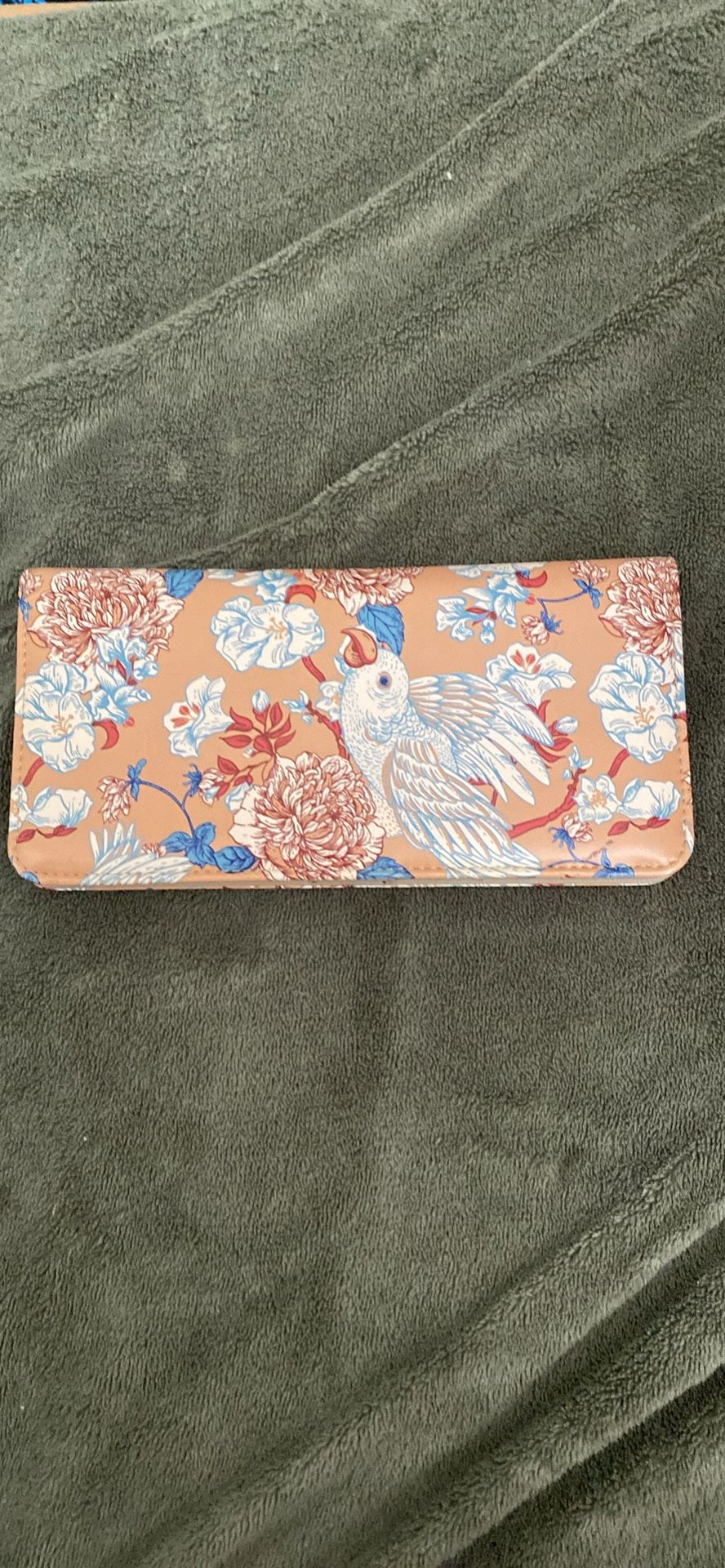 Like New Pretty Wallet