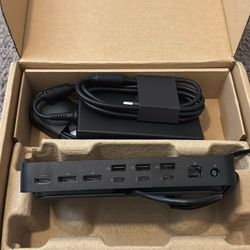 USB-C Docking Station Hub, Quad Monitor Suppor