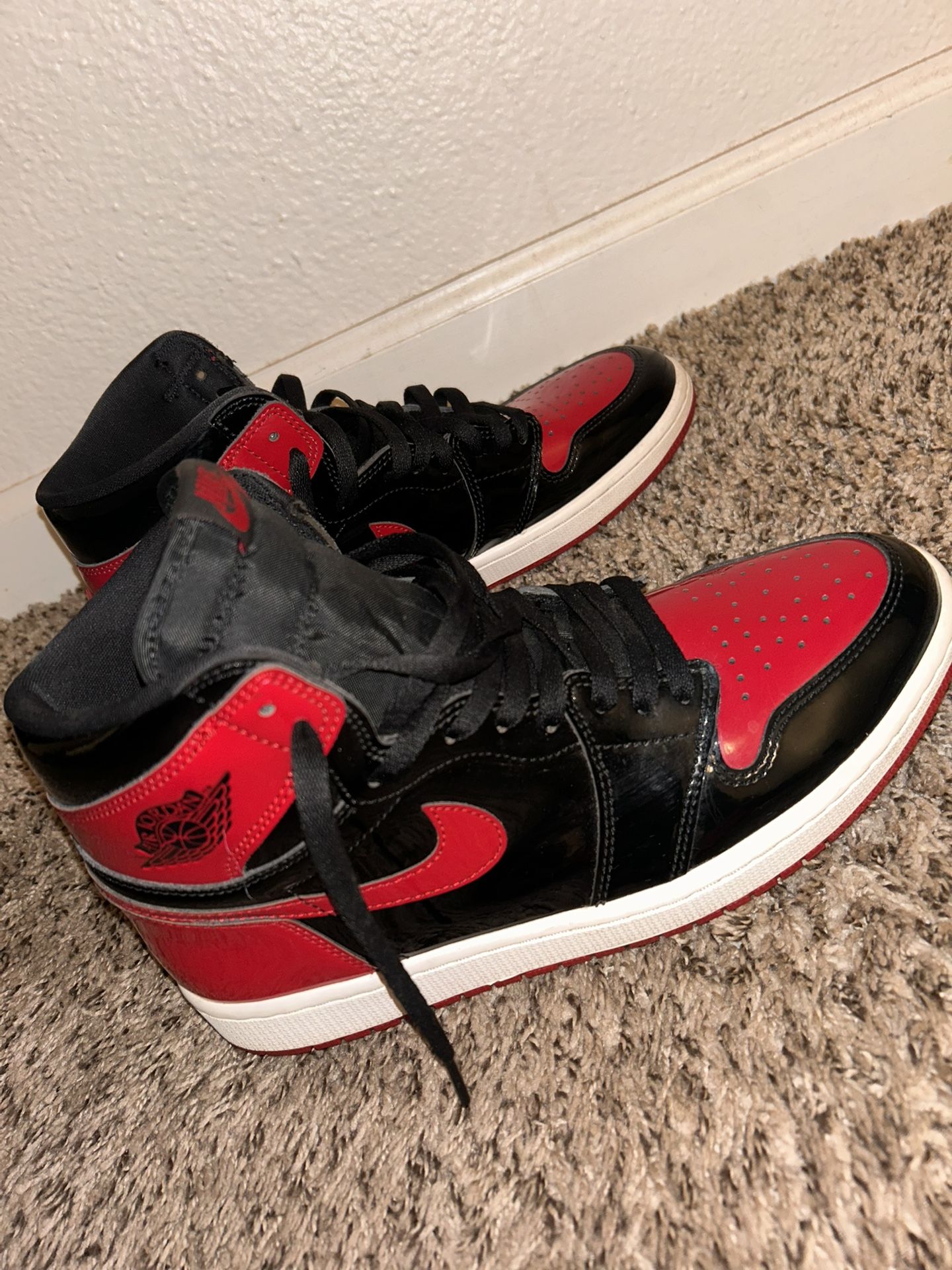 Jordan Retro 1 Patent Breds Sz 10.5