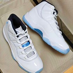 Jordan 11 Retro Legend Blue 