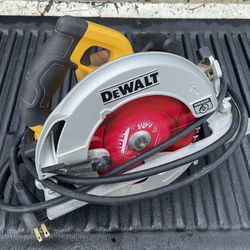 Dewalt 7 1/4” Circular Saw - Local Pickup 