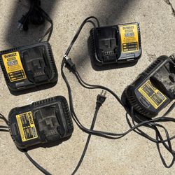 Four Dewalt Chargers All Work, Dewalt Battery Chargers 
