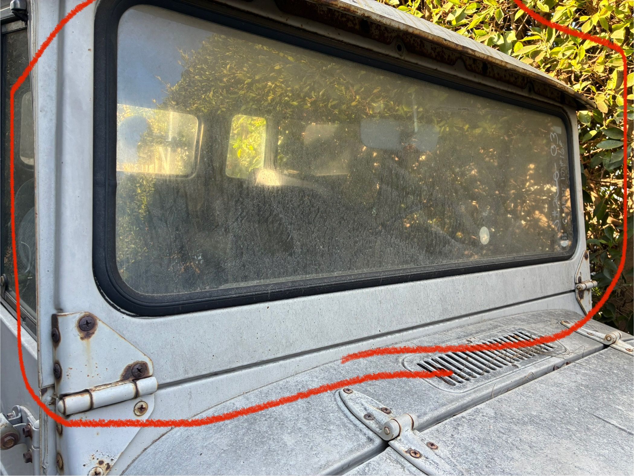 1973 Toyota Land Cruiser Windshield