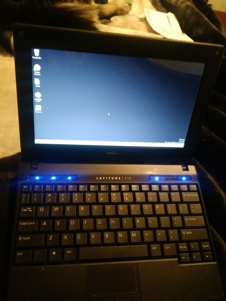 Mini Laptop