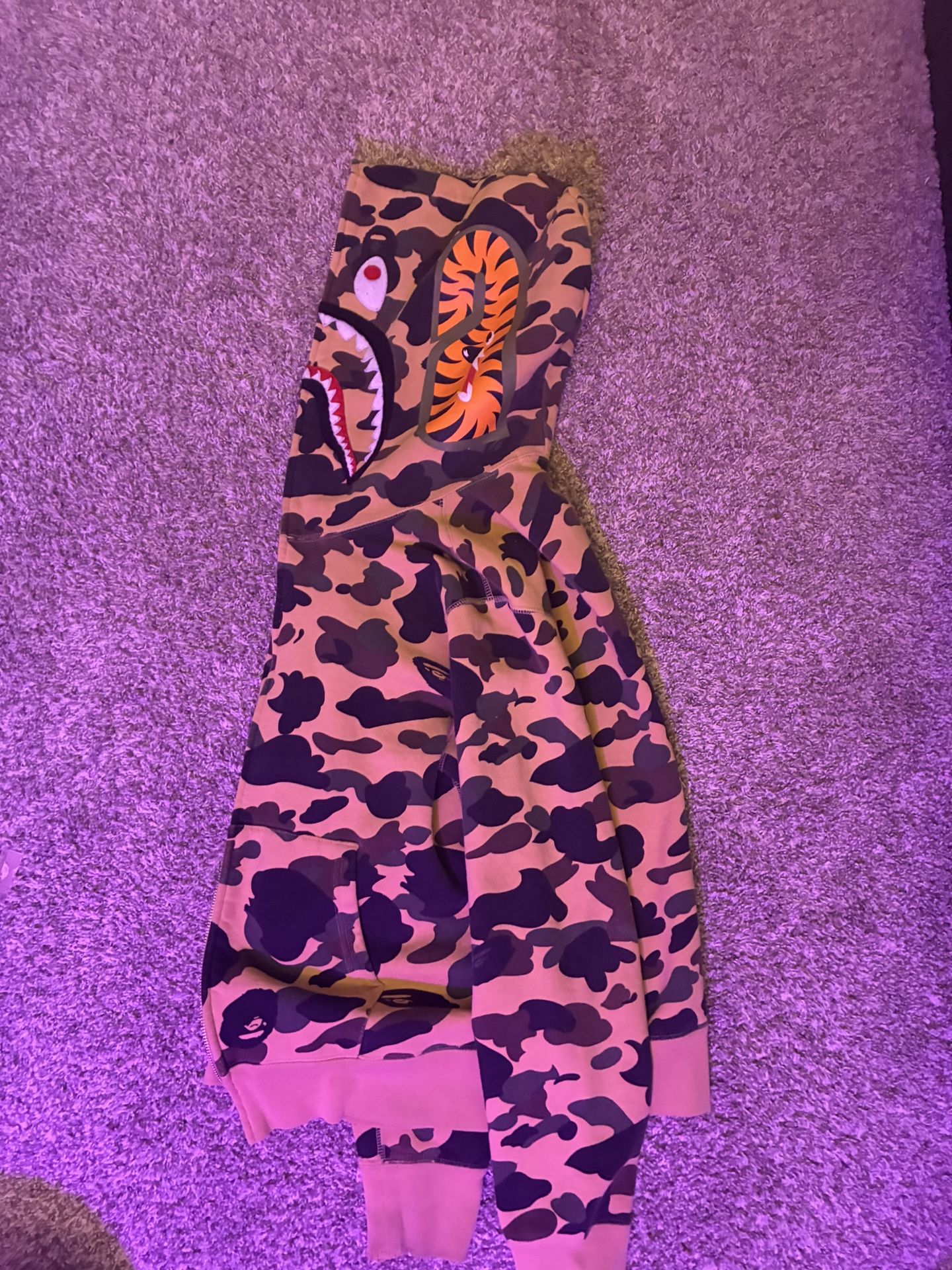 Bape, Camo, Medium 