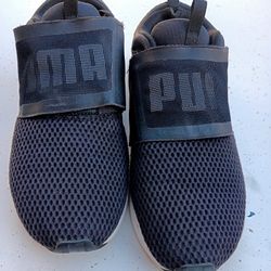 Women's Black And White PUMA Shoes Size 7.5