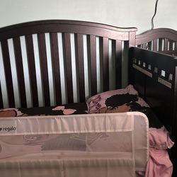 Baby And Toddler Crib Brown 
