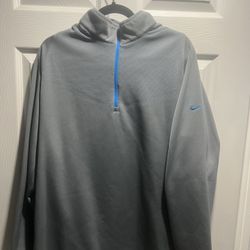 NIKE Quarterzip