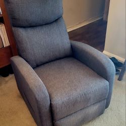 Chair/Recliner With Massage.                                   27 " Wide 