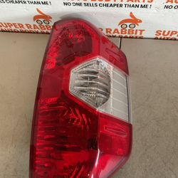 2014 Tundra Passenger Halogen Tail Light Super Cheap Aftermarket 2021✅