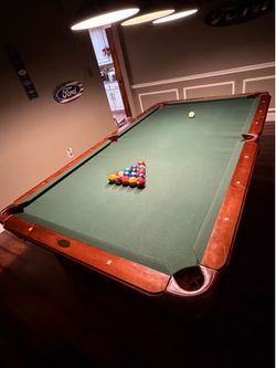 Olhausen Signature Texas Pool Table