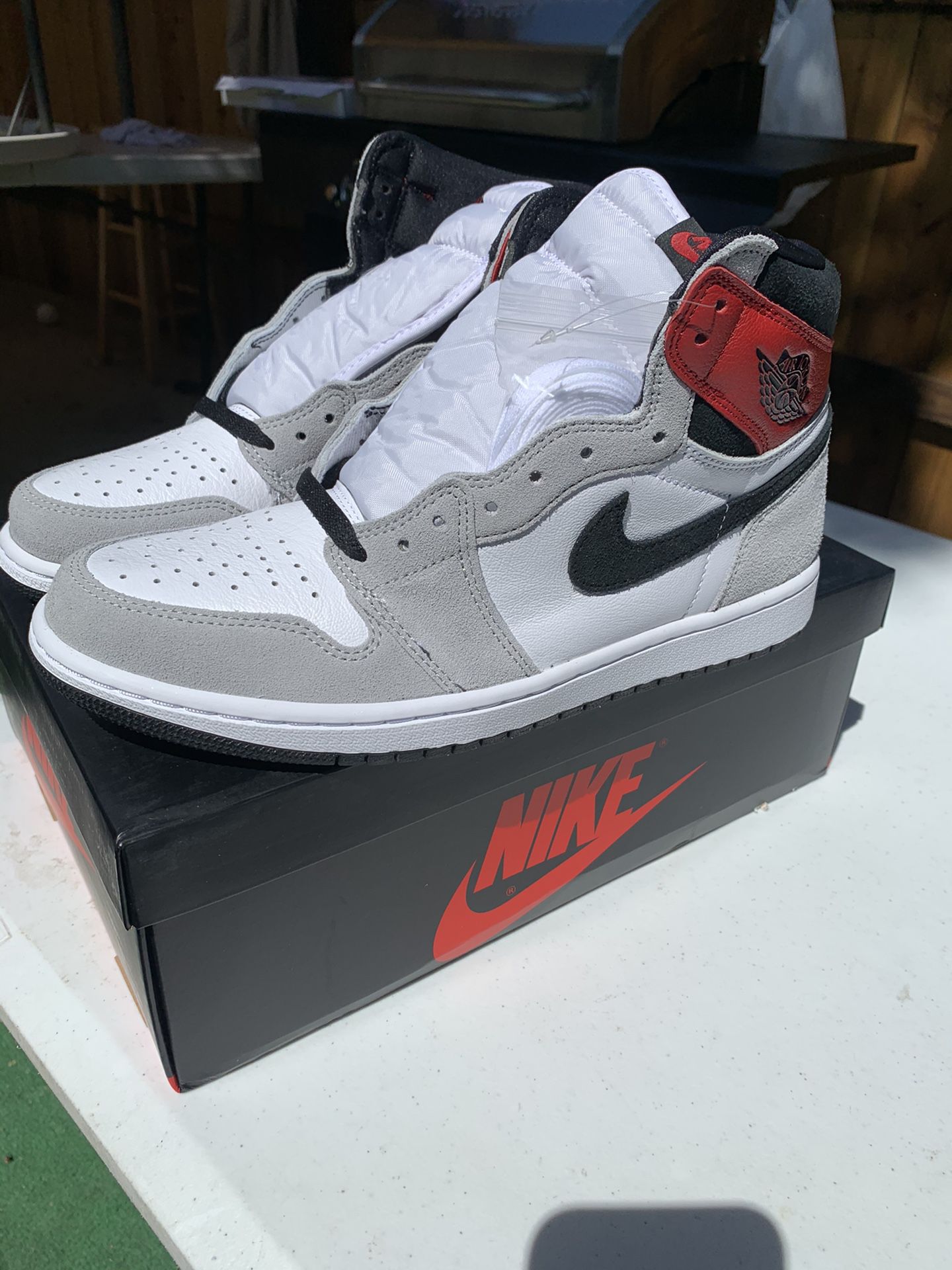 Nike Jordan 1 High Light Smoke Grey Size 10
