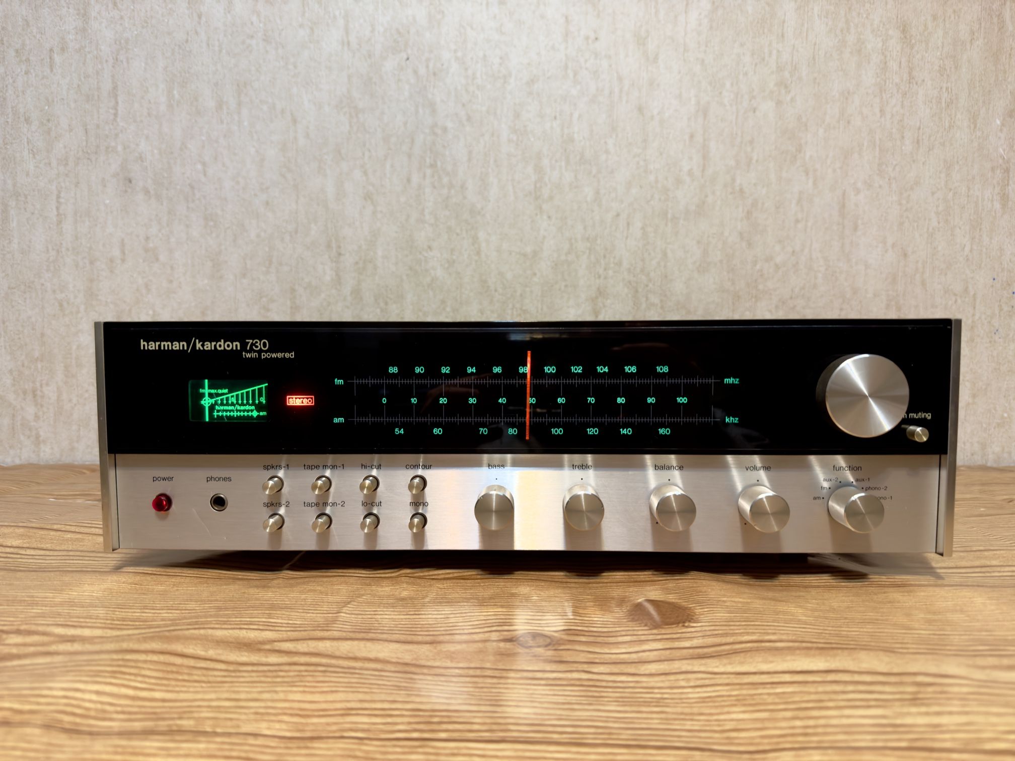 Vintage Harman Kardon 730 Twin Powered Stereo Receiver *Serviced*