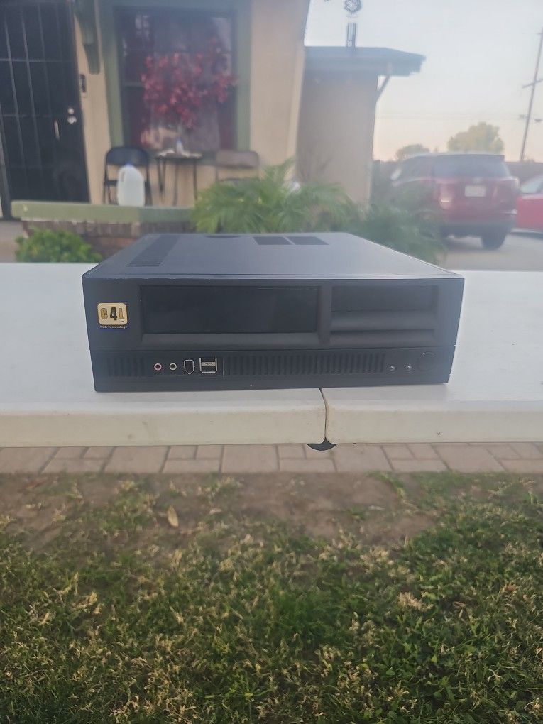 Generic C4L Slim Computer