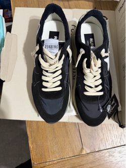Golden Goose Deluxe Running Shoes