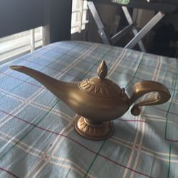 Genie lamp ( lights up )