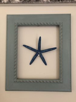 Pretty frame and star fish