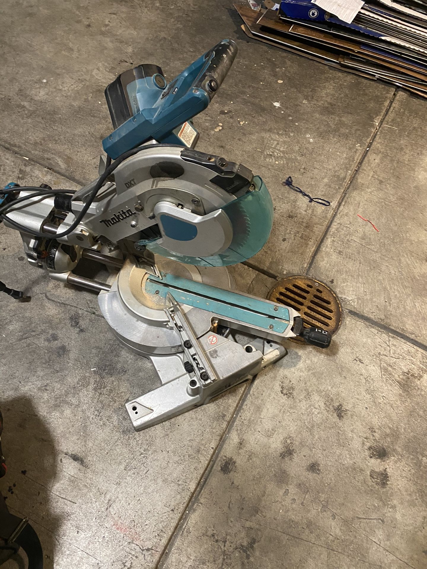 Sliding Compound Meter Saw