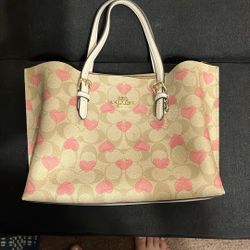 Coach valentines Bag