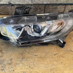 2016,2017,2018 Honda Civic Front Driver Side Headlight